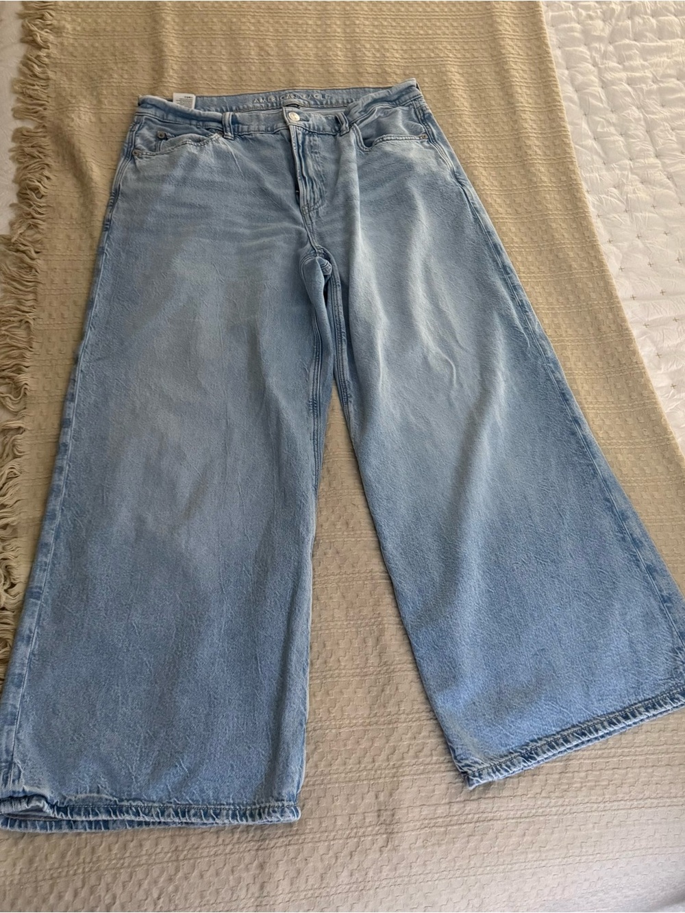 American Eagle Strigid Ultra Wide Leg